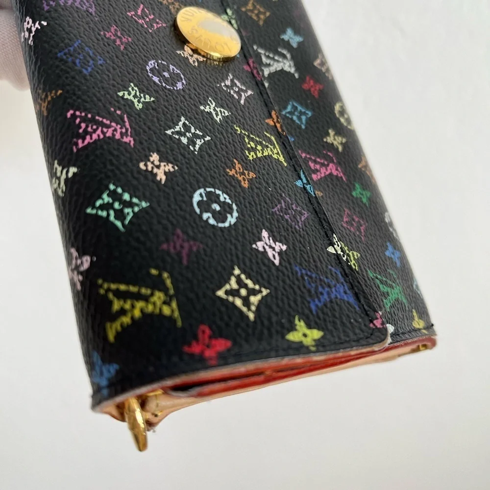 Auth LV Portefeuille Murikami wallet with 46”unbrand chain.